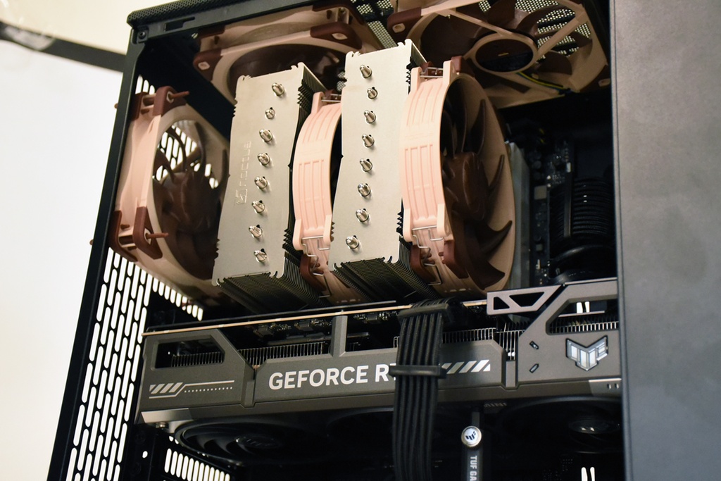 VRCPC | Whisperwood | RTX 5070 Ti | Ryzen 7 9800X3D | 32GB DDR5 | 2TB NVMe SSD | 3-Year Warranty